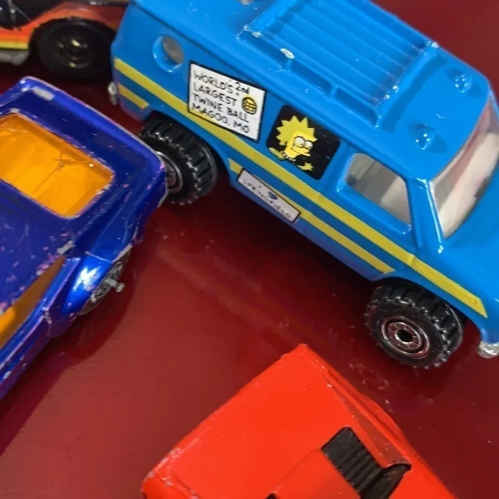 Vintage toys assorted Bundle hot wheels matchbox metal cars